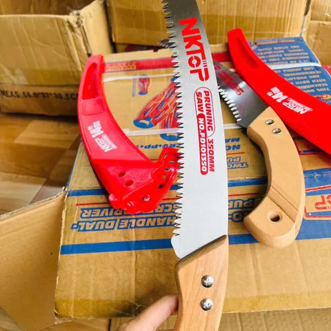 Cưa cầm tay NKTOP 350mm lưỡi thép sắc bén – Cưa cành, cưa gỗ, cưa cây tiện dụng, bền chắc