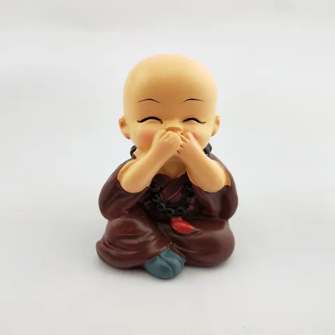 Tượng Chú Tiểu Tứ Không Đeo Chuỗi Phật Chibi – Trang Trí Ô Tô, Để Bàn, Resin Dễ Thương