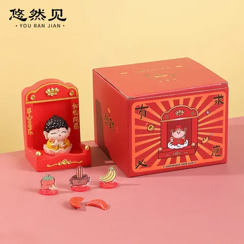 ượng Thần Tài Cầm Vàng Kèm Kệ Thờ Mini – Tượng Cầu Tài May Mắn Đầu Năm
