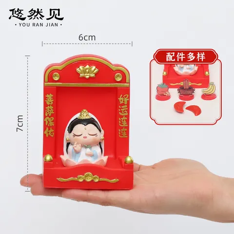 ượng Thần Tài Cầm Vàng Kèm Kệ Thờ Mini – Tượng Cầu Tài May Mắn Đầu Năm