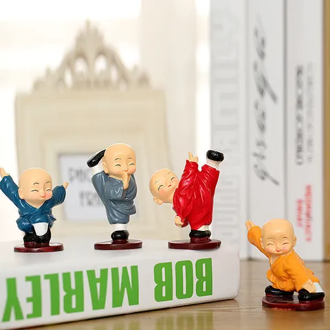 Bộ 4 chú tiểu múa võ