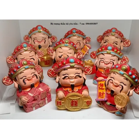 Combo 9 mẫu tượng thần tài ôm tiền - FREESHIP - 9 ông thần tài trang trí tài lộc 7 cm