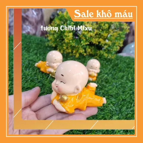 (Áo vàng / áo xanh) Bộ 02 chú tiểu nằm gõ mõ siêu xinh