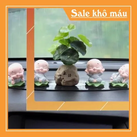 Bộ 04 chú tiểu áo lam ngồi lá sen kèm chậu cây trang trí