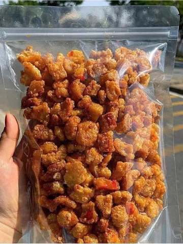 tóp mỡ loại 1 ( nhà làm) Trọng lượng 1kí ( Tặng 2 bịch ớt rim)
