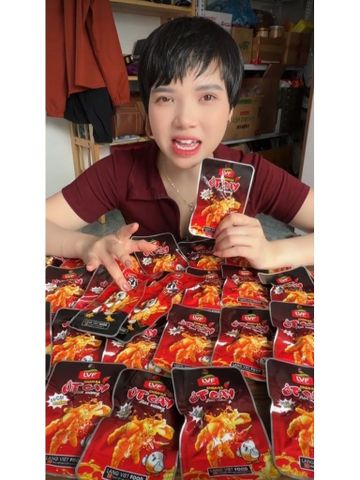 Combo 30 chân gà rút xương ớt cay LVF