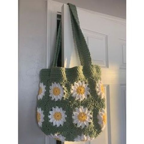 Túi Len Ghép Ô Vuông Handmade Có Dây Kéo – Túi Đeo Vai Thời Trang, Đựng Điện Thoại, Ví Tiện Lợi