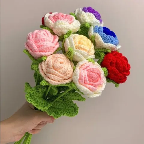 Hoa hồng len size lớn dùng làm quà tặng, trang trí bàn làm việc