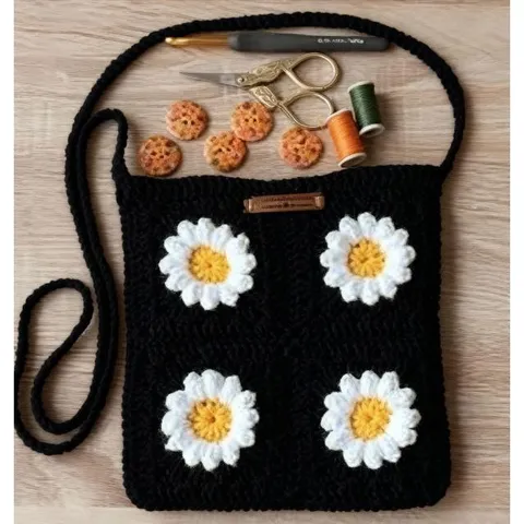 Túi len handmade đeo chéo họa tiết hoa cúc