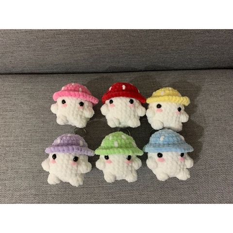 Móc khoá Bé nấm Chonky Mushie bằng len handmade