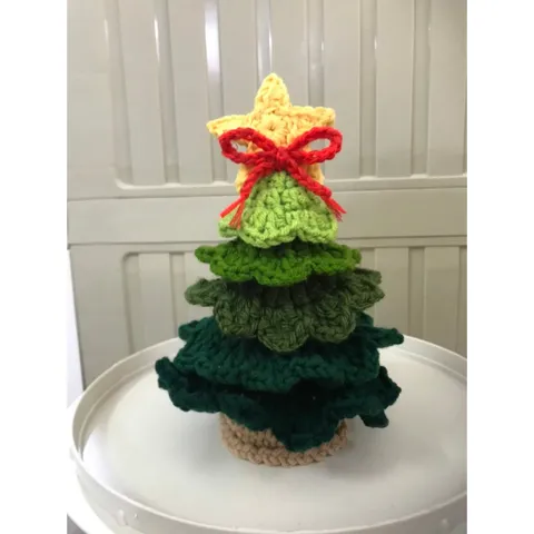 Chậu len cây thông noel len dùng làm quà tặng, trang trí bàn làm việc