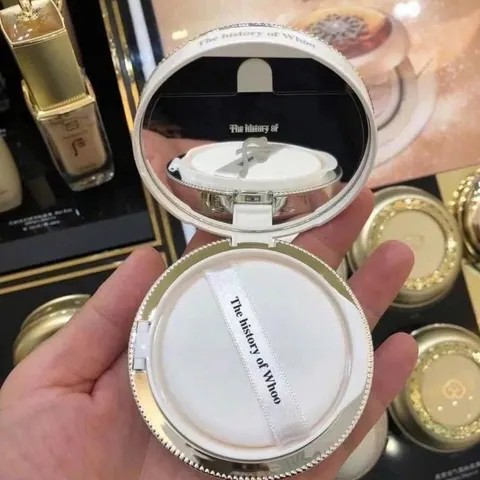 Hộp chính Cushion Whoo trắng 13g màu 21 da căng mịn màng