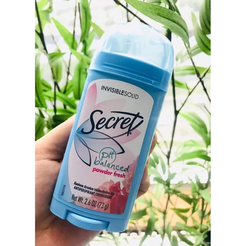 Lăn khử mùi Secret dòng Original Solid