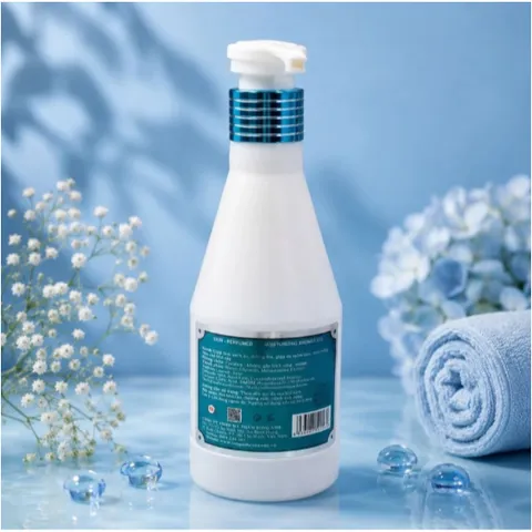 Sữa Tắm Skin 600ml Hương Nước Hoa Pháp. Dưỡng Ẩm ,Trắng Da Mịn Màng Như Lụa