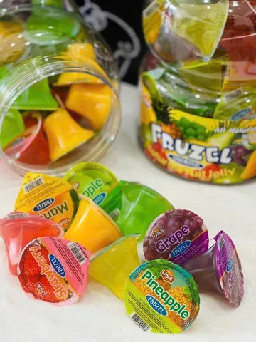( HÀNG CHÍNH HÃNG MỸ) THẠCH RAU CÂU FRUZEL ASSORTED NATURAL FRUIT JUICE JELLY 1.45KG
