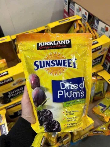(HÀNG CHÍNH HÃNG MỸ) MẬN SUNG SẤY DẺO CỦA MỸ KIRKLAND SIGNATURE SUNSWEET DRIED PLUMS PITTED PRUNES GÓI 1.59KG