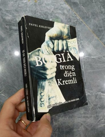 Bố già trong điện Kremli (Pavel Khlebnikov)