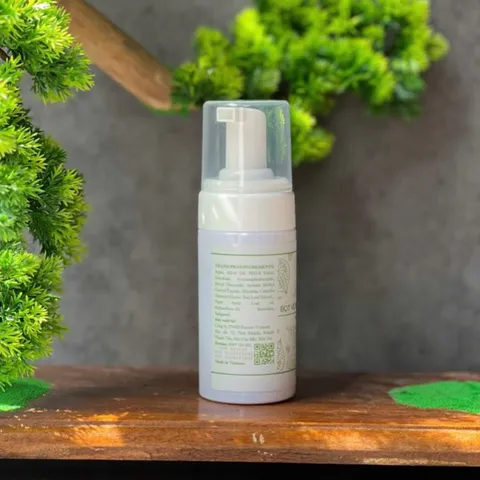 Dung Dịch Vệ Sinh Phụ Nữ Trầu Không Hương Thảo – Escoco Vietnam - Bọt vệ sinh trầu không 802284