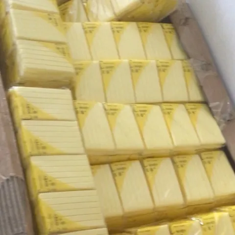 1 cây bông rửa mặt 20 gói