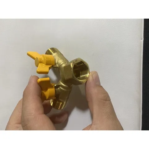 Van chia ga chia nước chữ Y 2 khoá độc lập V5(ren 21), hàng chất lượng cao. Van đồng