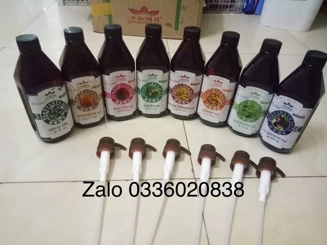 Combo máy xông và tinh dầu massage
