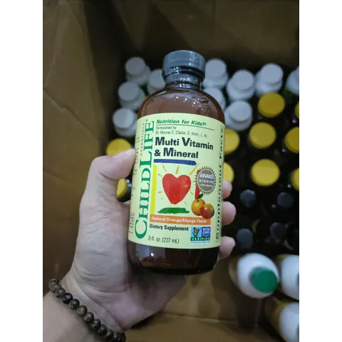 Siro bổ sung vitamin và khoáng chất ChildLife Multi-Vitamin and Mineral 237ml 802857