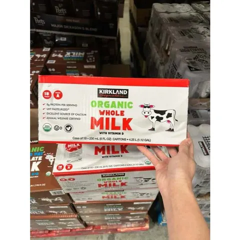 [DATE 2027 VỎ NHÒE DATE] Sữa tươi Organic Whole Milk Kirkland thùng 18 hộp