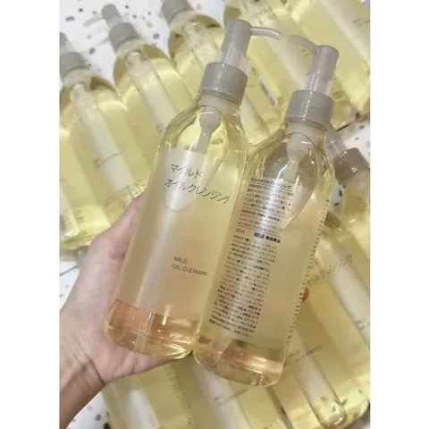 Dầu Tẩy Trang Muji Mild Cleansing Oil 300ml - Nhẹ Dịu Cho Da Nhạy Cảm, Làm Sạch Sâu, Nhũ Hóa Dễ Dàng 388800