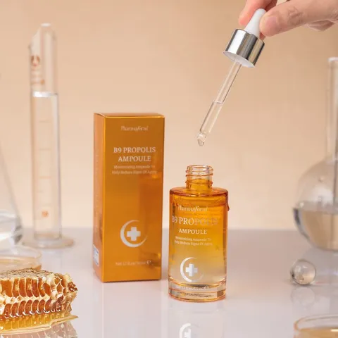 Tinh Chất Keo Ong Hỗ Trợ Làm Dịu & Chăm Sóc Da Pharmaform B9 Propolis Ampoule 50ml