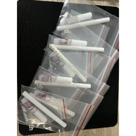 Combo 32 Viên Đá Đính- loại chân bằng- Size 2li, 2li5, 2li7 tặng kèm 2 KEO+ 1 BÚT có kèm hướng dẫn- đá đính trang trí