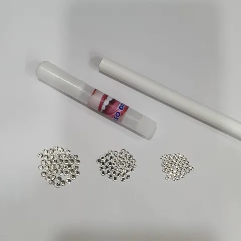 Set 28 Viên Đá Đính-loại chân bằng- size 2li, 2li5, 2li7 tặng kèm dụng cụ tự đính tại nhà - đơn giản- đá đính trang trí