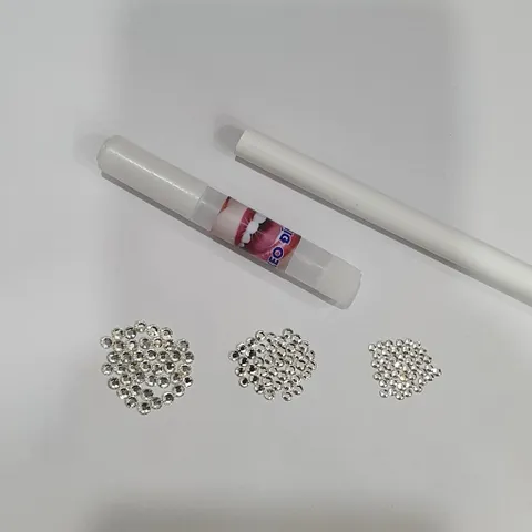 Sỉ 20 Viên ĐÁ ĐÍNH- loại chân bằng- size 2li, 2li5, 2li7 tặng kèm dụng cụ tự đính tại nhà đơn giản-đá đính trang trí
