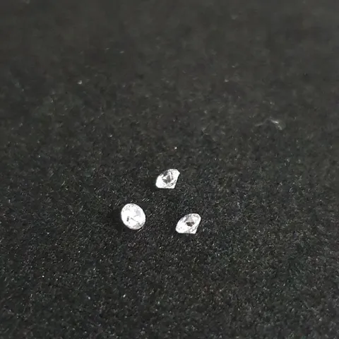 bộ 5 viên đá cz zirconia chân nhọn đính  kèm keo dán và bút [phải khoan sẵn lỗ]