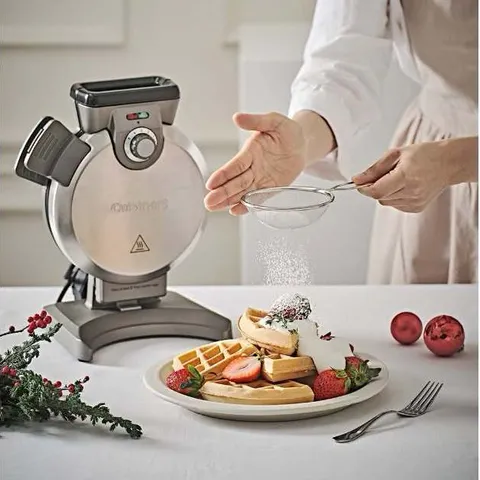 MÁY LÀM BÁNH WAFFLE CUISINART WAF-V100KR
