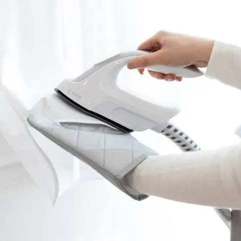 BÀN LÀ CÂY HƠI NƯỚC HAAN HESI 1800W HÀN QUỐC