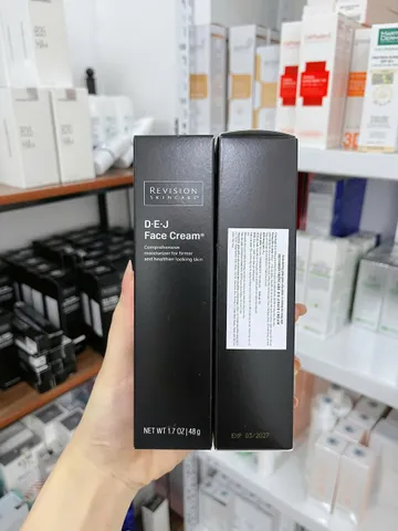 Kem Dưỡng Ẩm Ban Đêm Revision D.E.J Night Face Cream 48g với Retinol - Giúp Làm Trẻ Hóa Da, Phục Hồi Độ Đàn Hồi, Sáng Mịn Da