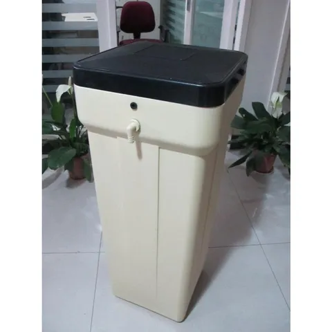 Thùng Muối 60 Lít Dùng Trong Hệ Thống Lọc Nước Sinh Hoạt