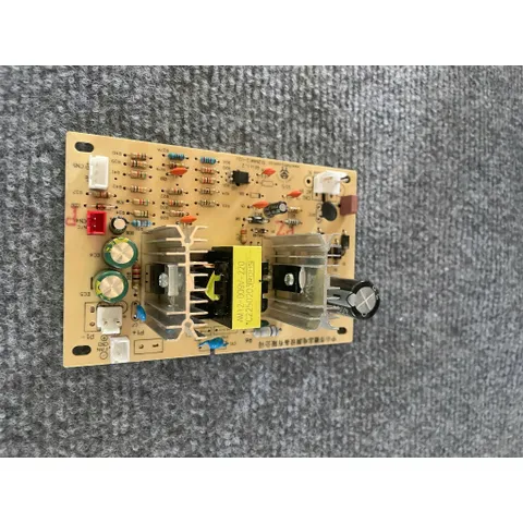 Boar mạch dùng chíp đơn lắp cho cây nước máy lọc nước nóng lạnh sừ dụng bầu lạnh sài chíp.