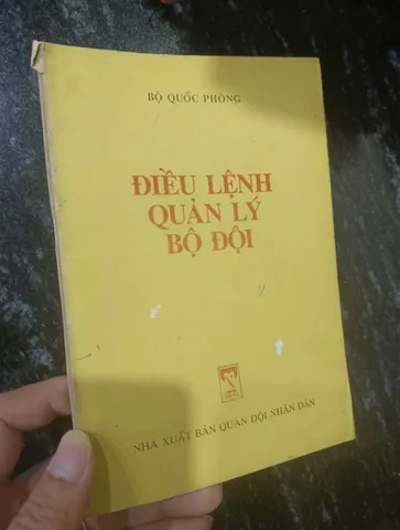 Điều lệnh quản lý bộ đội (sách cũ)