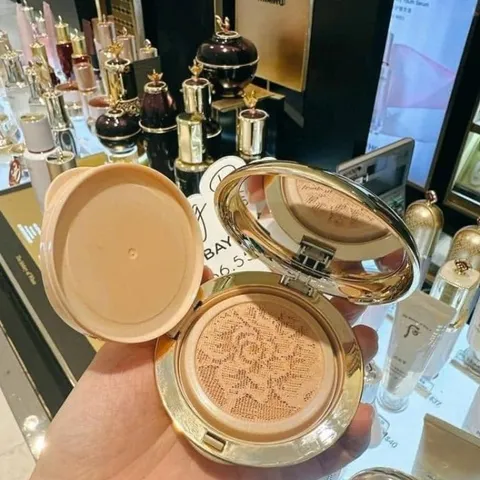 SET PHẤN NƯỚC WHOO HOA HIÊN TÁI SINH DA