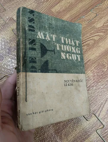 Mặt thật tướng Ngụy (sách cũ)