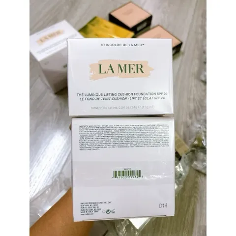 Phấn Nước cao cấp siêu mịn The Luminous Lifting Cushion Foundation Broad Spectrum SPF 20 Tone 01 Kèm lõi thay thế 807494