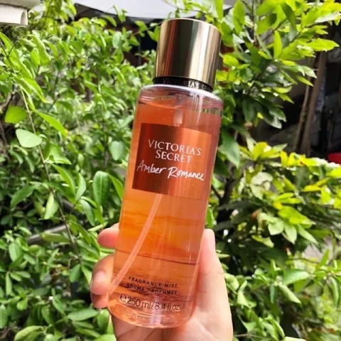 Xịt thơm body mist, Xịt Thơm toàn thân Victoria's Secret body mist 250ml 807946