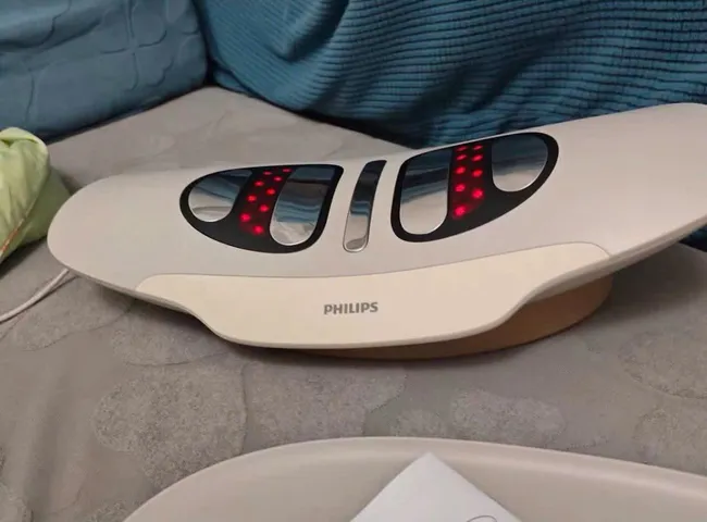MÁY MASSAGE KÉO GIÃN NÂNG CỘT SỐNG LƯNG PHILIPS PPM7202B
