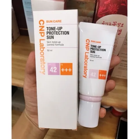 Kem chống nắng vật lý CNP nâng tone da 50ml 808711