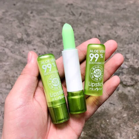 Son dưỡng Nha đam mềm môi chống khô nứt môi 808730