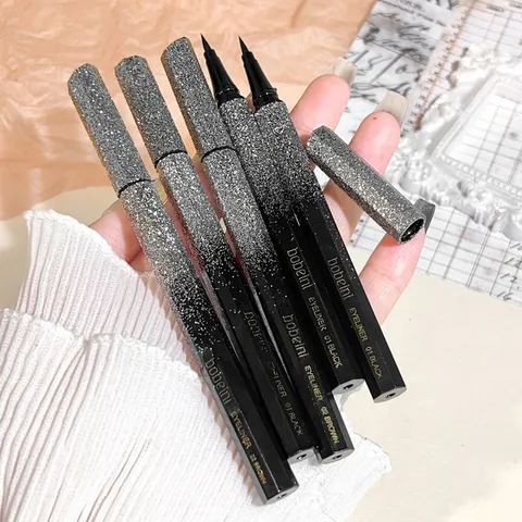 Bút kẻ mắt Bobeni Influencer Bầu trời đầy sao Người mới bắt đầu Bút kẻ mắt Màu sắc lâu trôi Chống nước Không dễ nhòe 808868