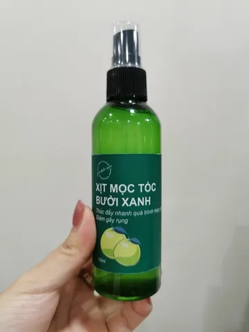 Xịt tinh dầu Bưởi xanh 100ml giúp kích thích mọc tóc 809015