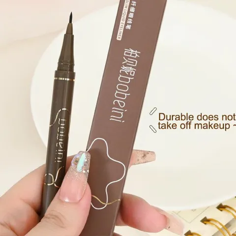 HOT Bút Kẻ Mắt Dạng Lỏng 3 Màu tùy chọn lựa Lâu Trôi chống hút Nước 809054