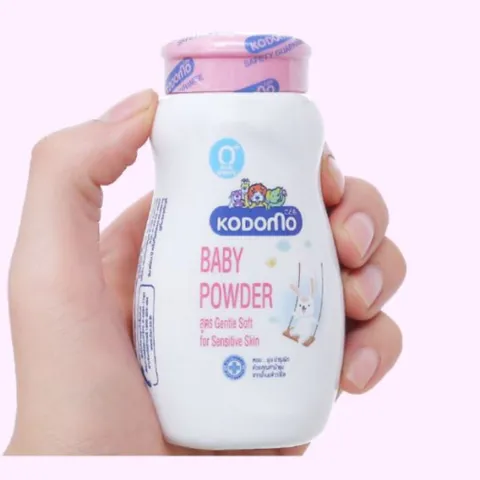 Phân rôm trẻ em KODOMO (Chai 160g) Giúp da bé luôn khô thoáng, thơm tho và giảm rôm sảy